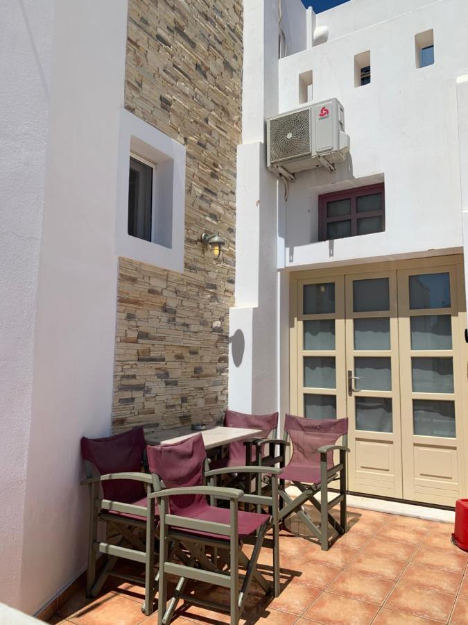 Dimitris apartments Naxos City Extérieur photo